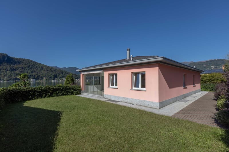 AMPIA VILLA 5.5 CON GIARDINO E VISTA LAGO IN COLLINA D'ORO (1)