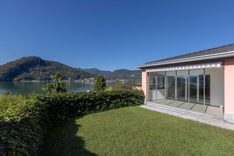 AMPIA VILLA 5.5 CON GIARDINO E VISTA LAGO IN COLLINA D'ORO (2)