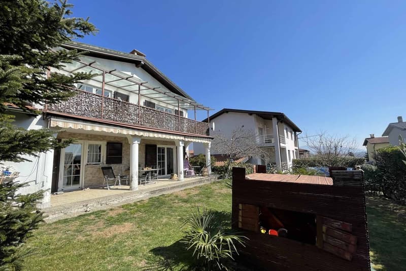 STUPENDA VILLA UNIFAMILIARE 4.5 LOCALI CON GIARDINO A STABIO (2)