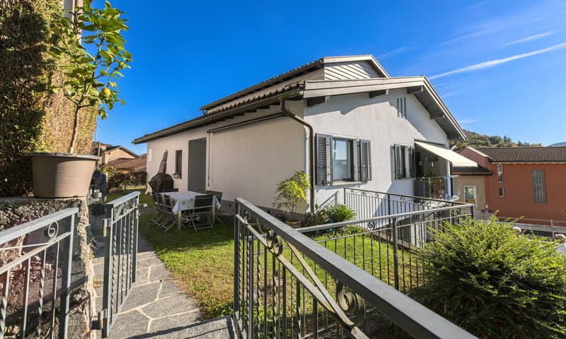 MERAVIGLIOSA CASA DI 6.5 LOCALI NEL VERDE NEL MALCANTONE (3)