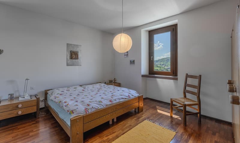 AMPIA E PITTORESCA CASA DI 7.5 LOCALI CON GIARDINO A VACALLO (5)