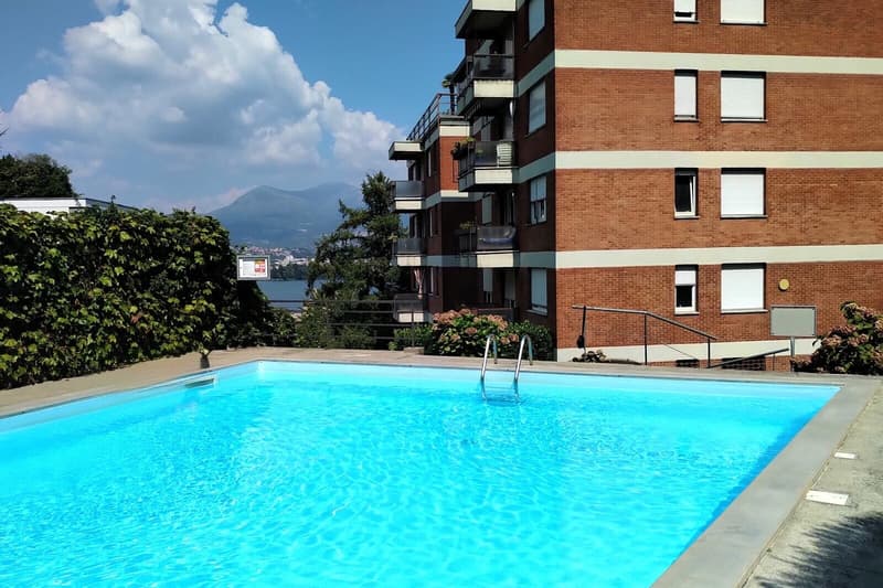 ELEGANTE 3.5 LOCALI CON TERRAZZA E VISTA LAGO A PARADISO (9)