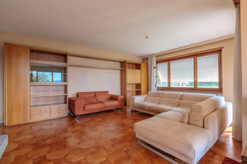 VILLA DI 6.5 LOCALI CON AMPIO GIARDINO E PRIVACY A CORTEGLIA (2)