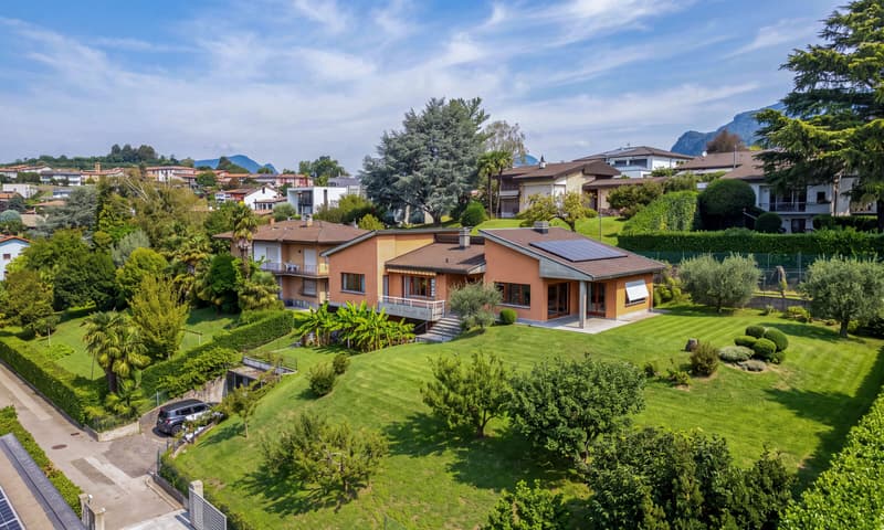 VILLA DI 6.5 LOCALI CON AMPIO GIARDINO E PRIVACY A CORTEGLIA (9)