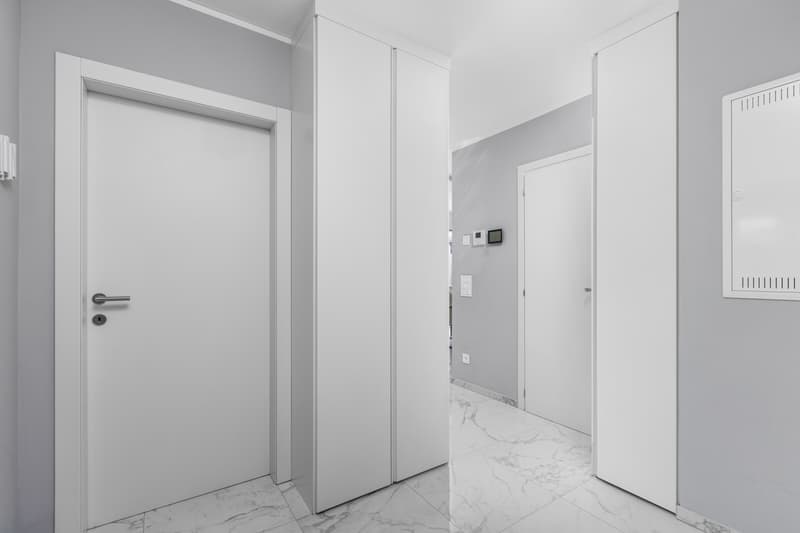 MODERNO 3.5 LOCALI CON GRANDE TERRAZZA AD AGNO (8)