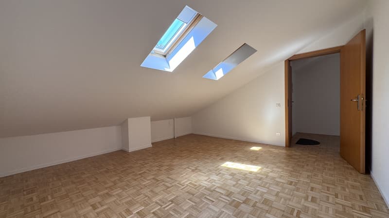AFFITTASI ACCOGLIENTE 2.5 LOCALI ULTIMO PIANO A CANOBBIO (5)
