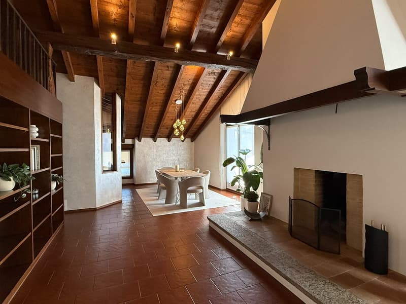AFFITTASI ATTICO ARREDATO DI CHARME 5.5 LOCALI A MAGLIASO (3)