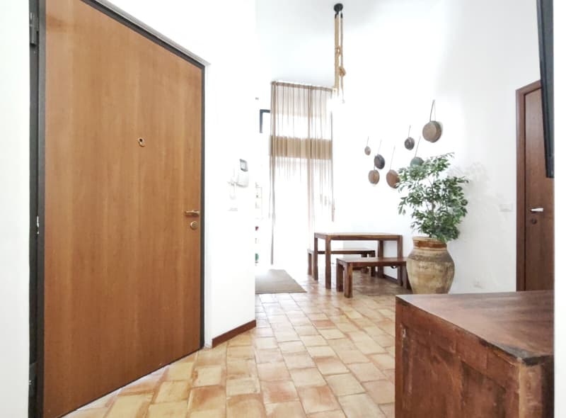 TRILOCALE RISTRUTTURATO CON BALCONE E PARCO A MILANO (3)
