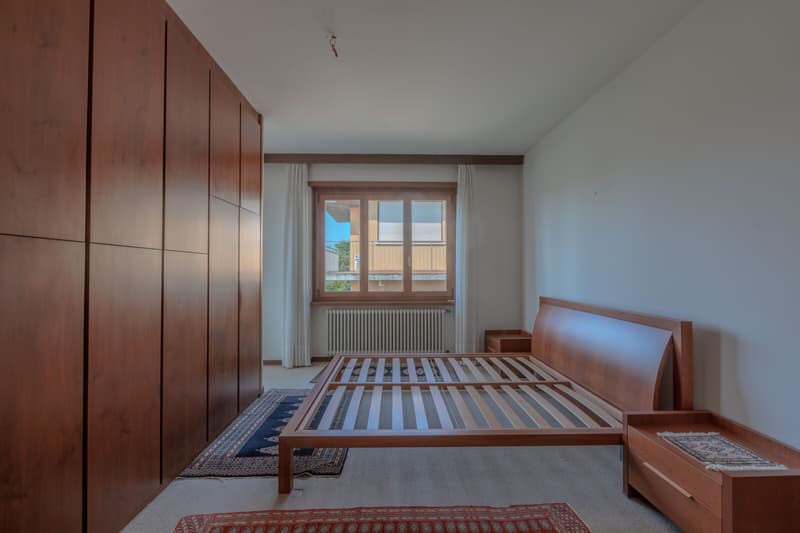 VILLA DI 6.5 LOCALI CON AMPIO GIARDINO E PRIVACY A CORTEGLIA (10)