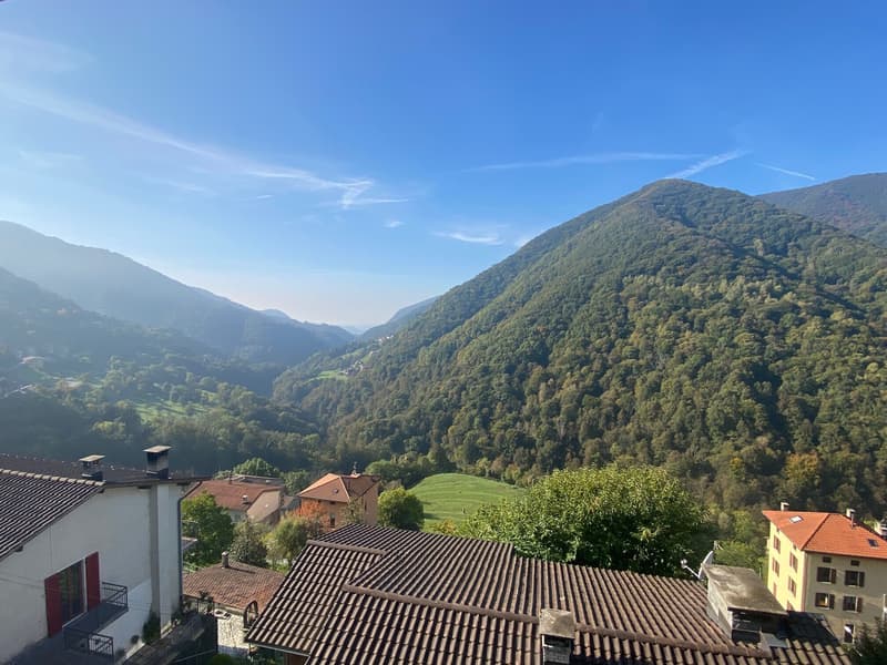 CASA DI 2 APPARTAMENTI CON VISTA PANORAMICA IN VAL DI MUGGIO (5)