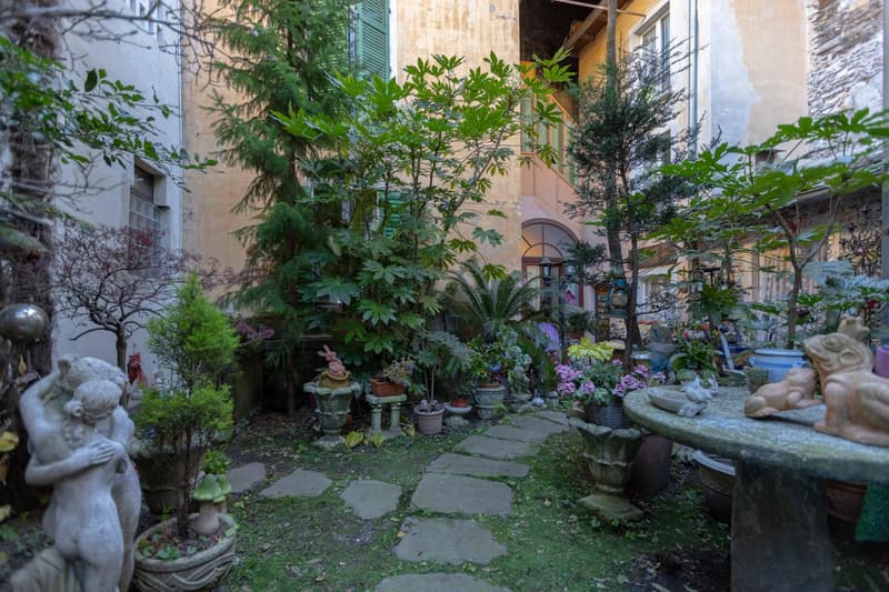 ROMANTICA VILLA STORICA 6.5 LOCALI CON CORTE A BRISSAGO (10)