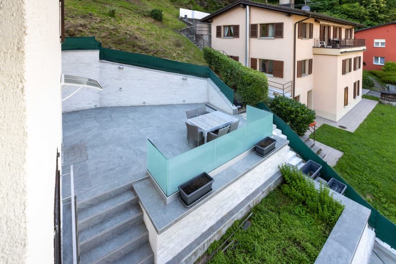 AMPIA VILLA 7.5 LOCALI COME NUOVA VISTA LAGO A CANOBBIO (13)