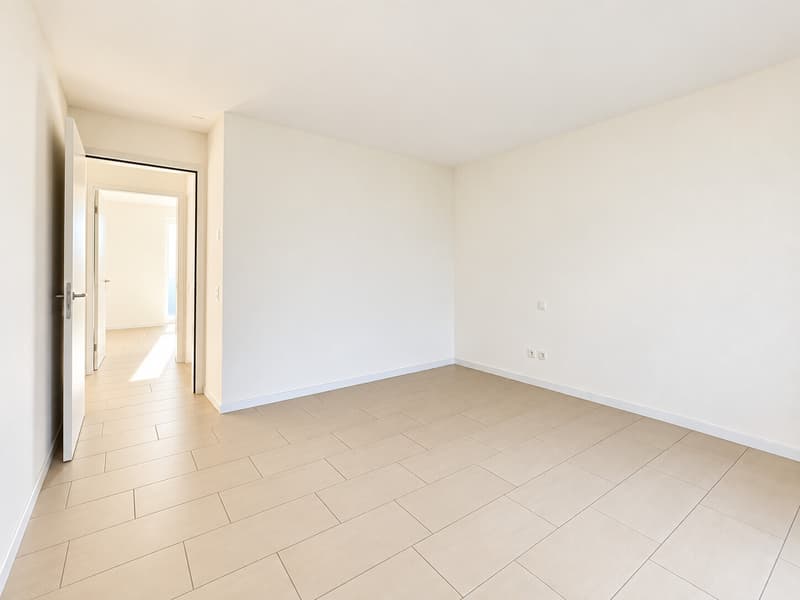 AFFITTASI MODERNO 3.5 LOCALI CON PARCO RESIDENZIALE A STABIO (9)