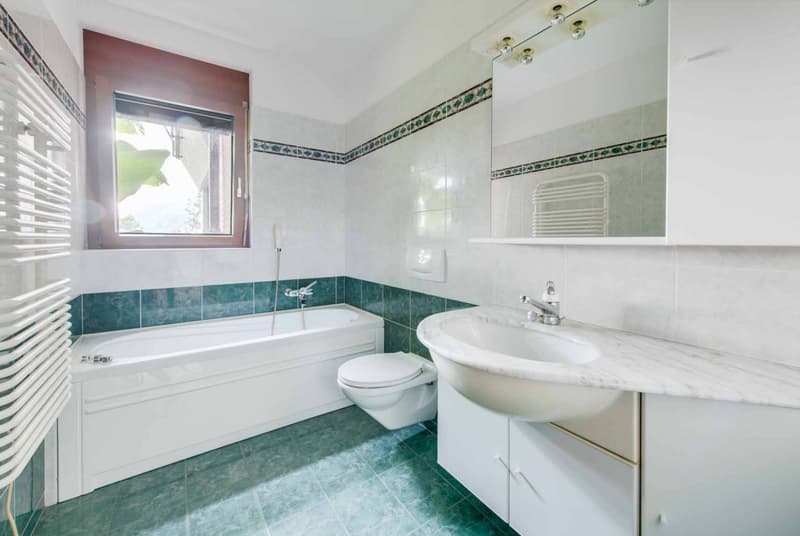 SPLENDIDA VILLA DI 6.5 LOCALI CON GRANDE GIARDINO A BIOGGIO (12)