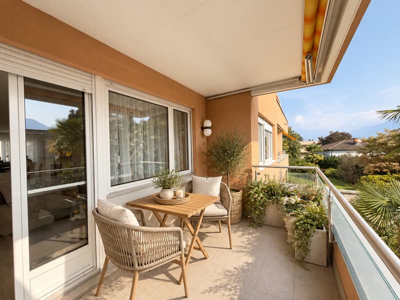 GRANDE APPARTAMENTO 5.5 LOCALI CON TERRAZZA A GENTILINO (3)