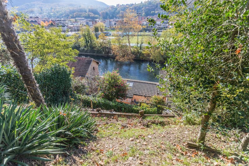 SPLENDIDA CASA DI 3.5 LOCALI CON TERRAZZE A PONTE TRESA (10)