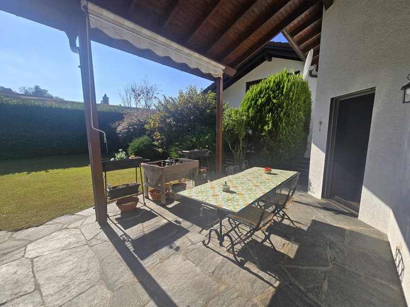 MERAVIGLIOSA VILLETTA 6.5 LOCALI CON PISCINA A CARABBIA (4)