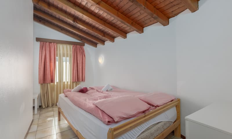 STABILE A REDDITO CON 3 UNITA', RISTORANTE E B&B A BRISSAGO (11)