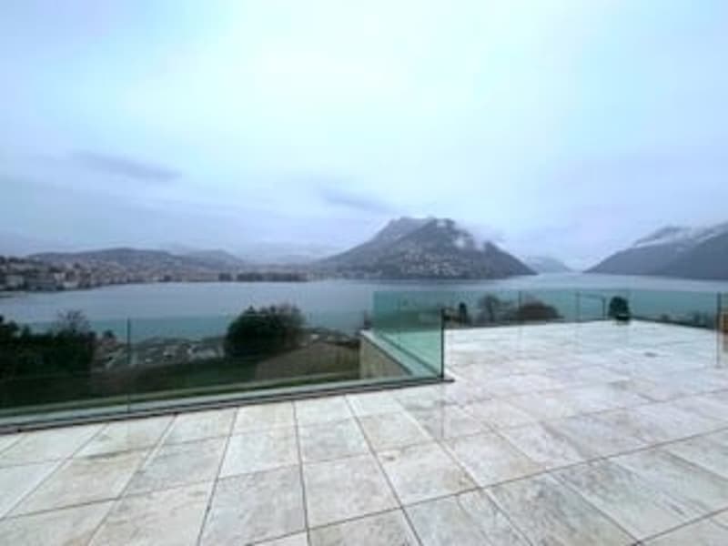 Appartamento di lusso con splendia vista lago (2)