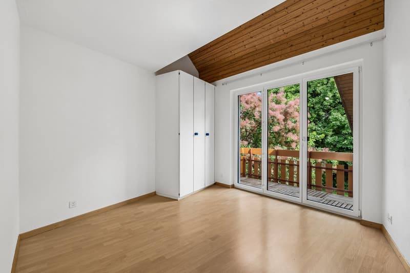 Grosszügiges Zuhause mit Garten, Cheminée und viel Privatsphäre (5)