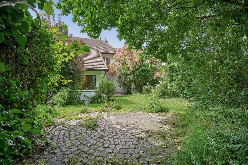 Grosszügiges Zuhause mit Garten, Cheminée und viel Privatsphäre (13)