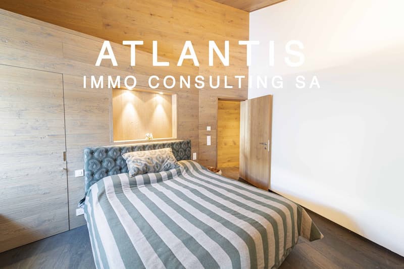 CONTEMPORARY LIVING (4)