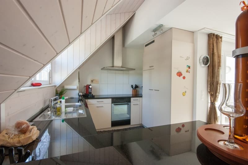 Tolle 3.5-Zimmer-Maisonettewohnung mit Charme (5)