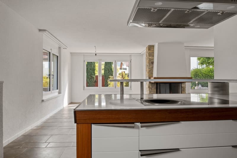 Renovierte 2.5 Zimmer-Gartenwohnung mit Wellnessbereich (4)