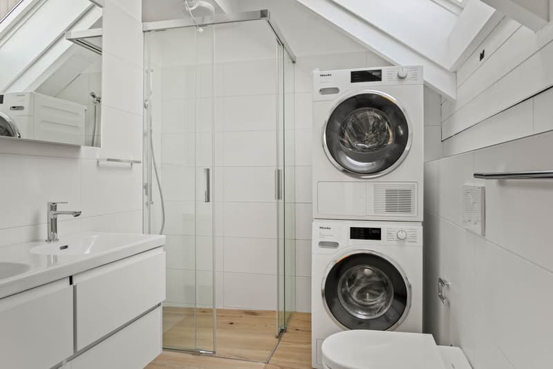 Moderne 3.5-Zimmer Maisonettewohnung dank ausgebautem Dachgeschoss (8)