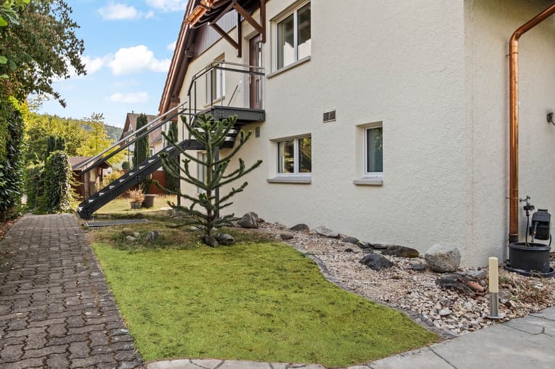 Moderne 3.5-Zimmer Maisonettewohnung dank ausgebautem Dachgeschoss (3)