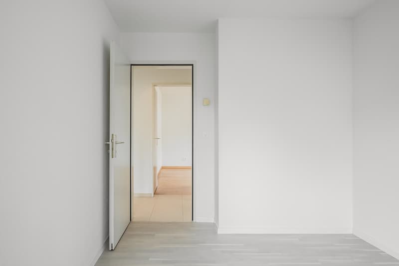 Helle Wohnung mit grossem Sonnenbalkon an zentraler Wohnlage (8)
