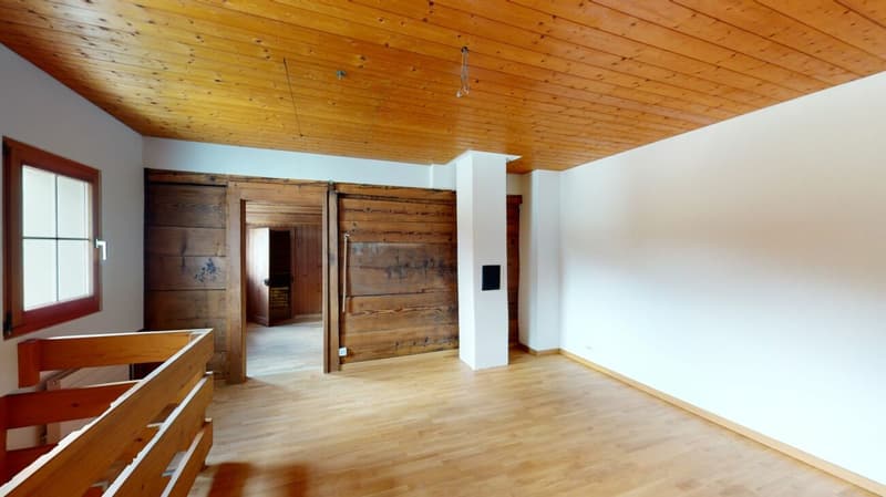 Charmantes 6.5-Zimmer-EFH mit Einliegerwohnung - attraktive Kapitalanlage oder spätere Eigennutzung (8)