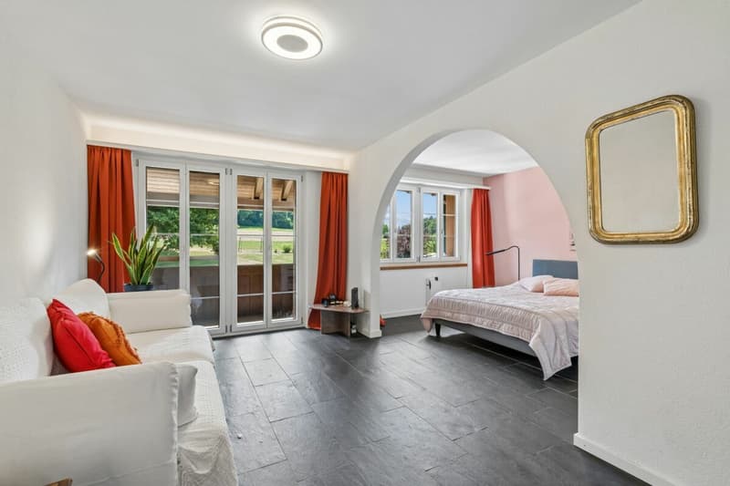 Zimmer mit Balkon