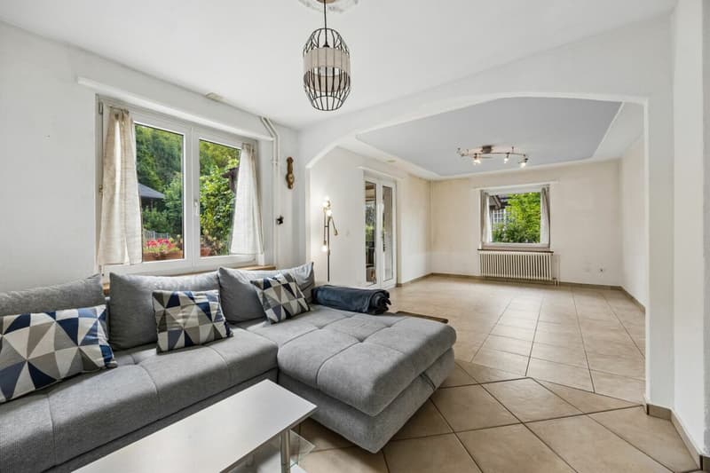 Offenes Wohn- und Esszimmer