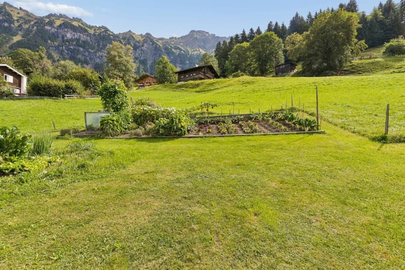 Bauland an Hanglage