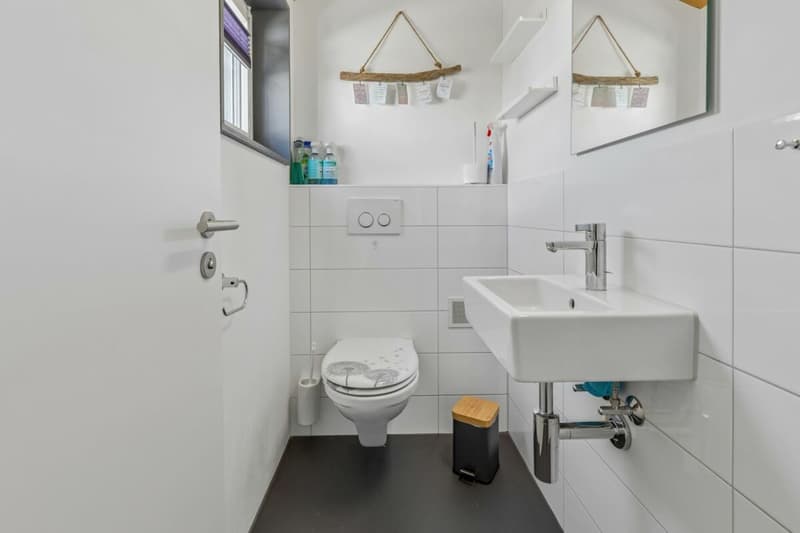 Separate Toilette