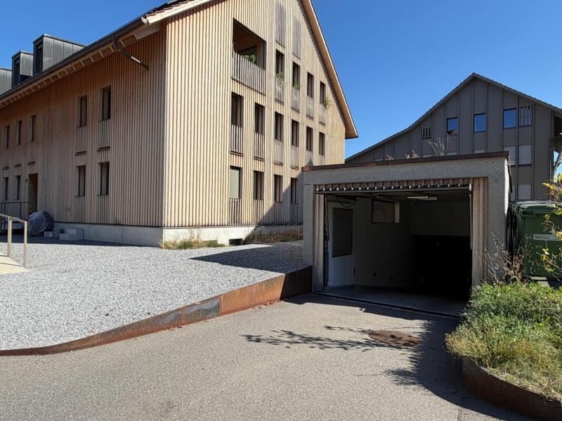 Ein- und Ausfahrt Einstellhalle