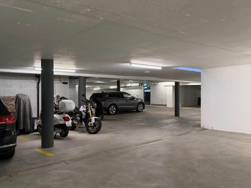 Einstellhalle