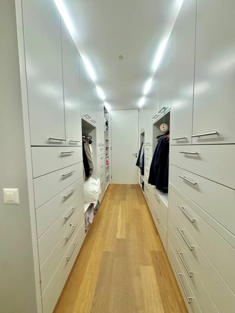 Aussergewöhnliche Attika-Maisonettewohnung an Toplage (10)
