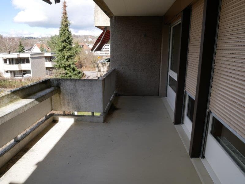Geräumige 4.5 Zimmerwohnung mit Balkon zu vermieten! (12)