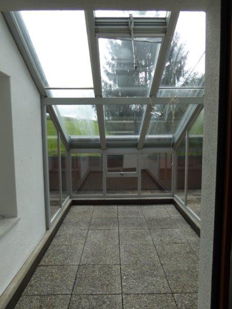 Spacious 5.5-room apartment with balcony and winter garden in Kerzers (11)