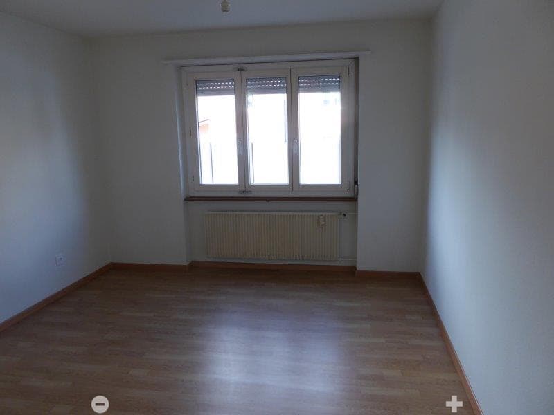 Gemütliche 2-Zimmer-Erdgeschosswohnung mit Balkon in Biel/Bienne (5)