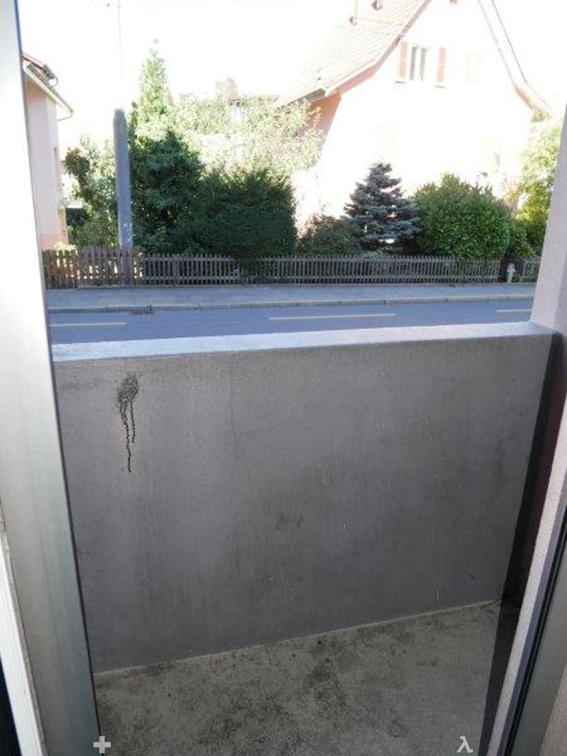 Gemütliche 2-Zimmer-Erdgeschosswohnung mit Balkon in Biel/Bienne (7)