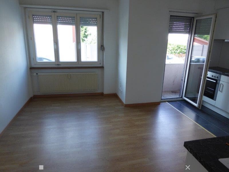Gemütliche 2-Zimmer-Erdgeschosswohnung mit Balkon in Biel/Bienne (4)