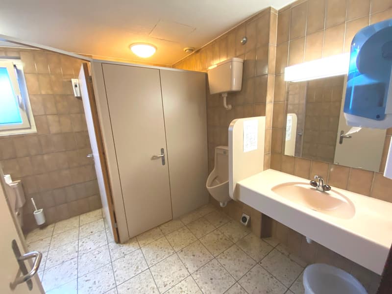 Espaces de bureau et de stockage modernes à Glattbrugg - en face de la gare de Glattbrugg (18)