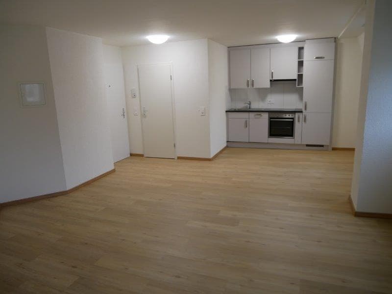 Renovierte 1-Zimmer-Wohnung an sehr zentrale Lage zu vermieten (6)