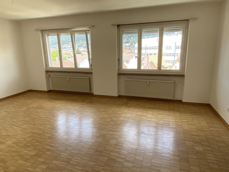 Wunderschöne 4.5-Zimmer-Wohnung zu vermieten (8)