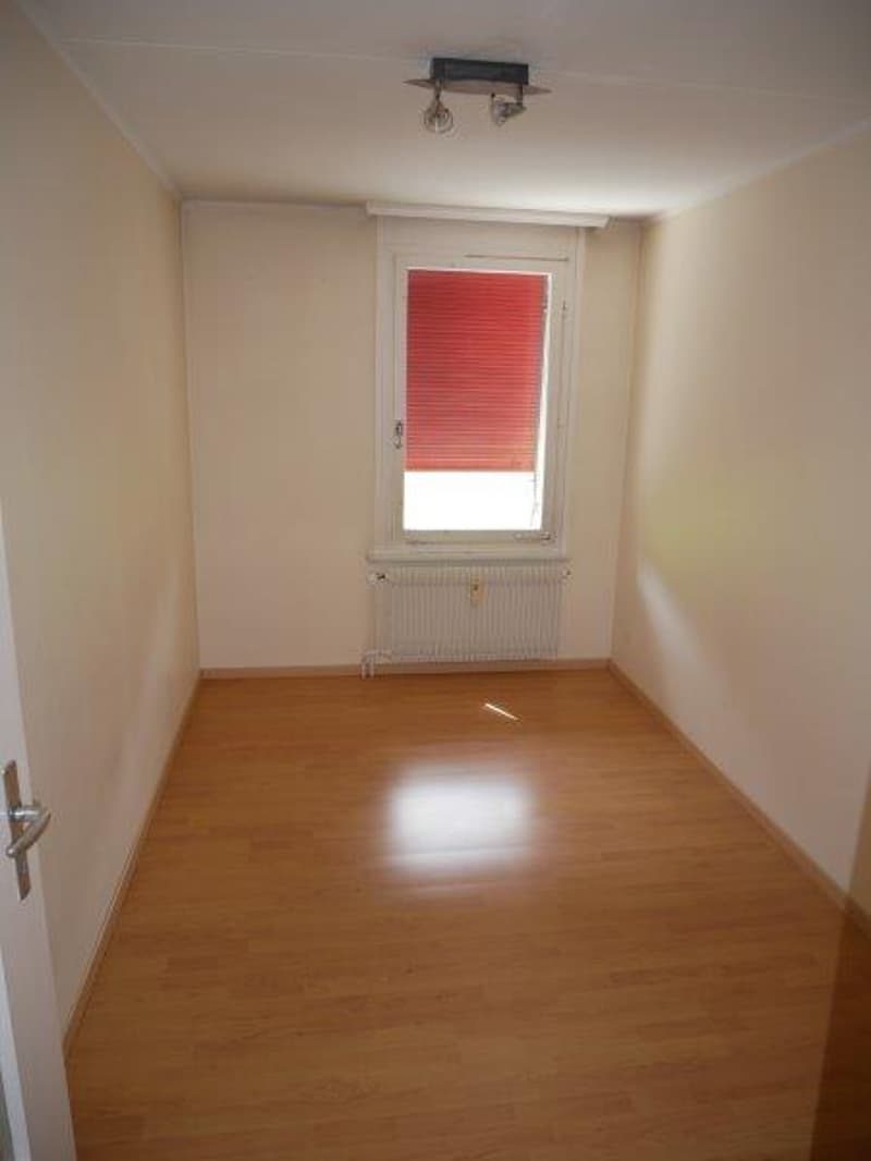 Charmante 4-Zimmer-Wohnung mit Balkon und schöner Aussicht in Herisau (7)