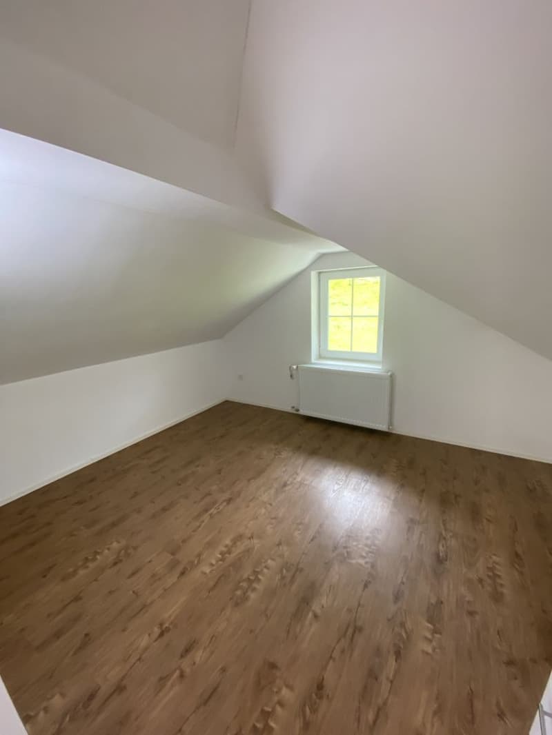 Moderne 2.5-Zimmer-Wohnung mit schöner Aussicht in Herisau (6)