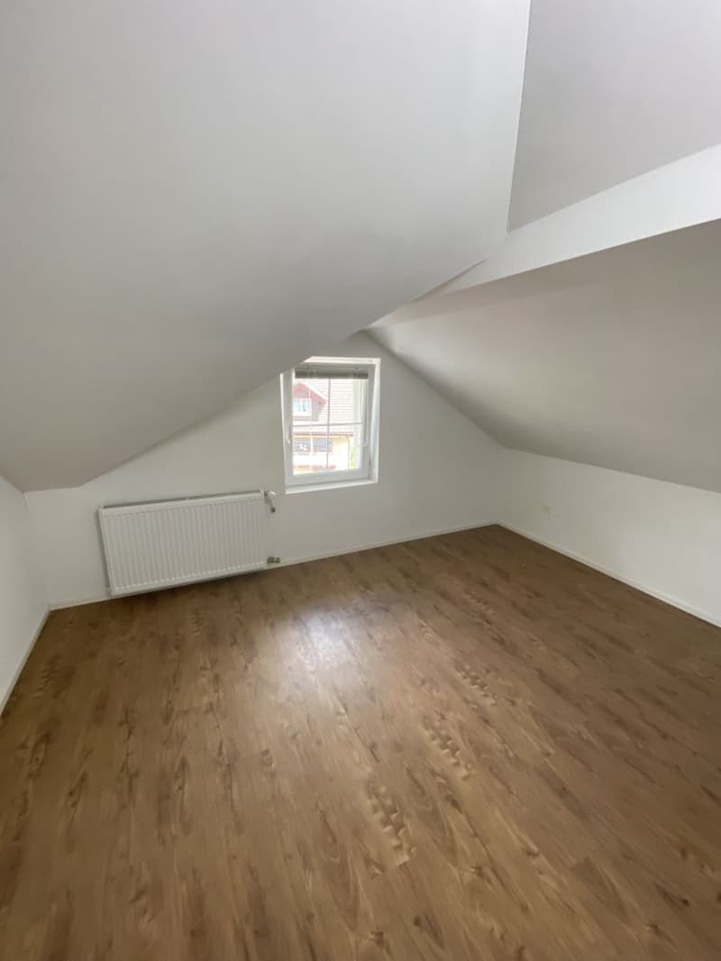Moderne 2.5-Zimmer-Wohnung mit schöner Aussicht in Herisau (5)